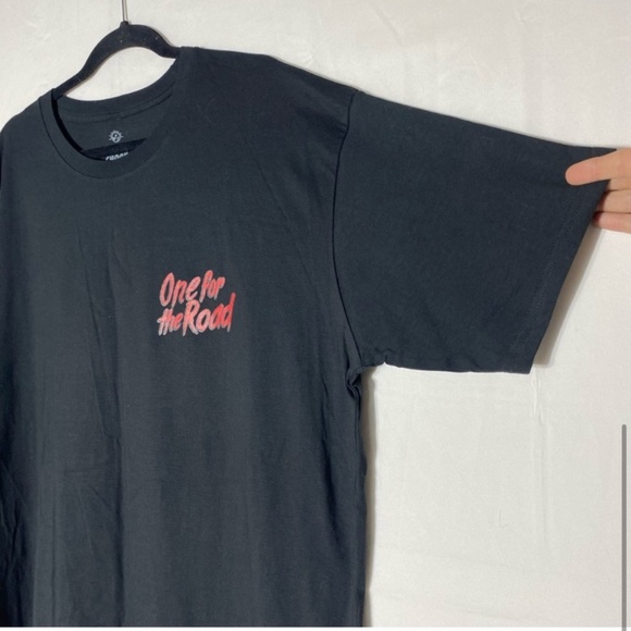 Bush Chook Black One For The Road Beer Promo Roadrunner T Shirt 2X - Picture 7 of 11